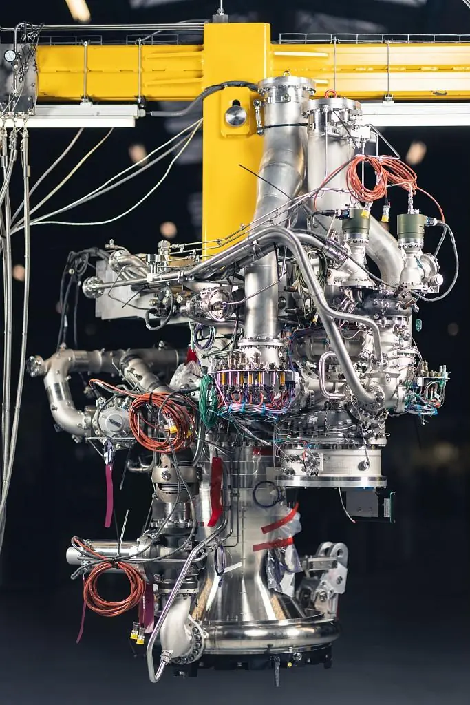 Test à feu du moteur Prometheus sur son banc d'essai